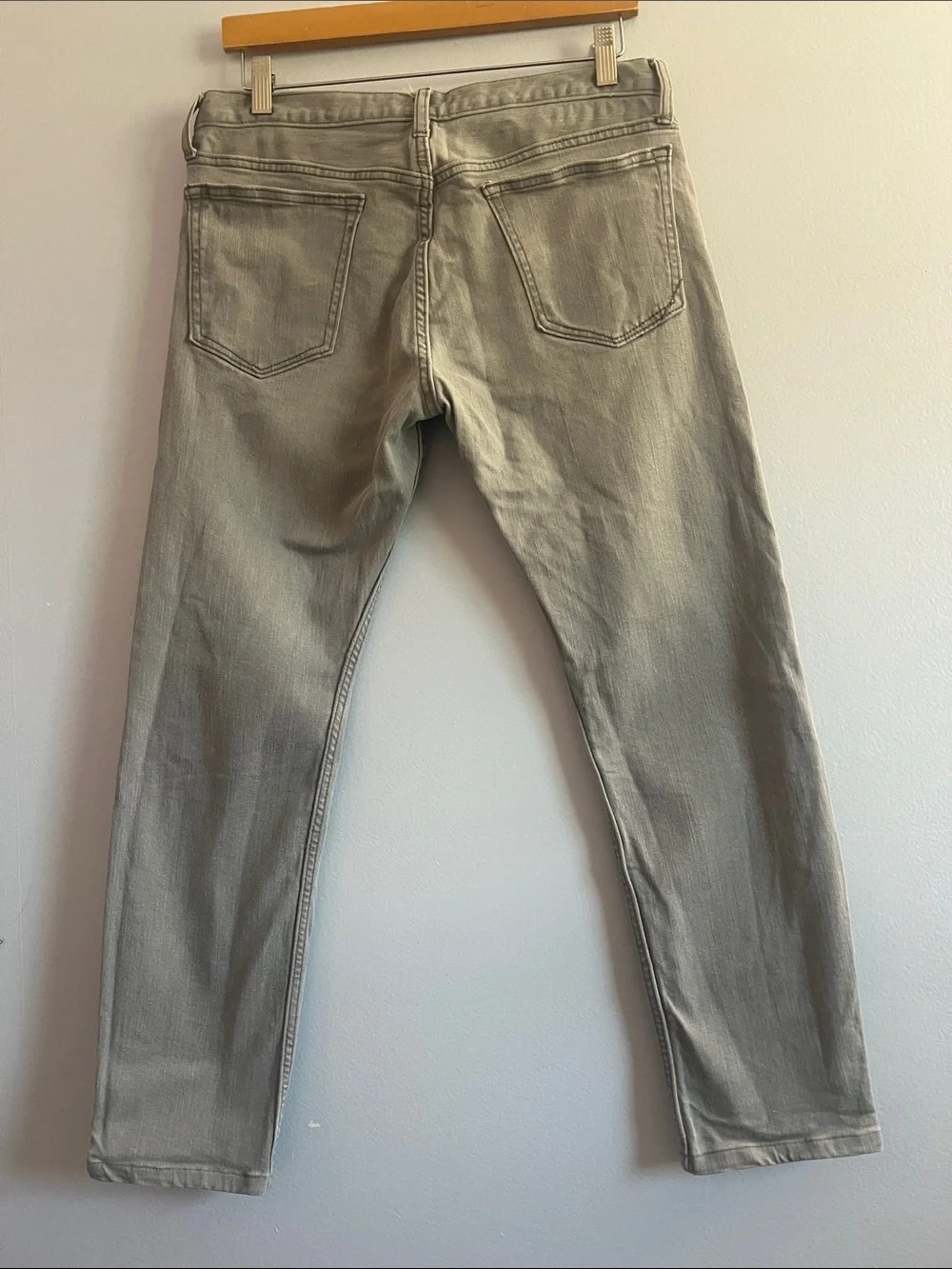 Banana Republic Men’s Slim Straight Jeans in Light Olive